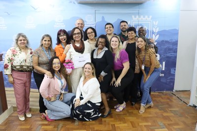 Solenidade de outubro: Câmara homenageia Professores, servidores, ativistas e dentistas